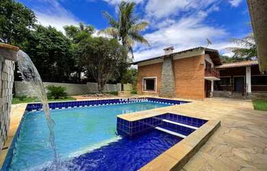 Imagem: A chácara possui 370m² de Área e está localizado em Riviera