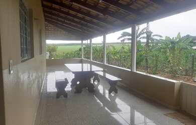 Imagem: A fazenda possui 30.000m² de Área e está localizado em Alberto