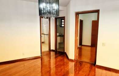 Imagem: O apartamento possui 4 Dormitórios, 3 Banheiros, 2 Vagas na