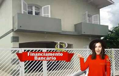 Imagem: A casa possui 4 Dormitórios, 5 Banheiros, 2 Vagas na garagem