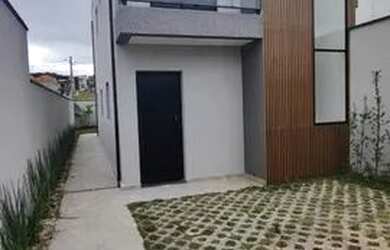 Imagem: A casa em condomínio possui 3 Dormitórios, 3 Banheiros, 2