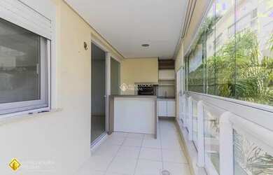 Imagem: O apartamento possui 3 Dormitórios, 3 Banheiros, 2 Vagas na