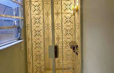 Imagem: O apartamento possui 2 Dormitórios, 2 Banheiros, 55m² de Área