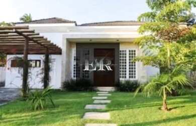 Imagem: A casa em condomínio possui 4 Dormitórios, 5 Banheiros, 5