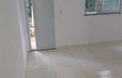 Imagem: A casa possui 2 Dormitórios, 1 Banheiro e está localizado