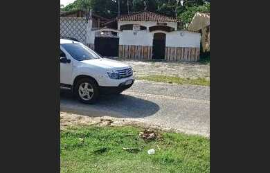 Imagem: A casa possui 2 Dormitórios, 2 Banheiros, 3 Vagas na garagem