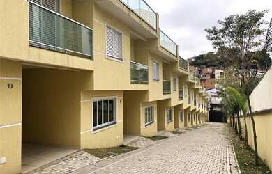 Imagem: A casa em condomínio possui 3 Dormitórios, 4 Banheiros, 2