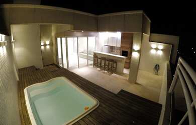 Imagem: O apartamento na cobertura possui 4 Dormitórios, 5 Banheiros