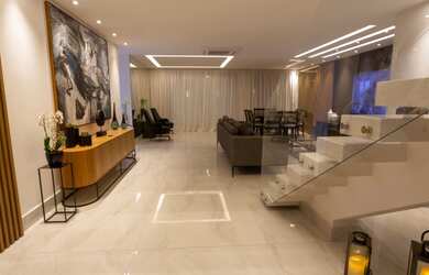 Imagem 9: Casa de condomínio para venda possui 400 metros quadrados com 4 quartos