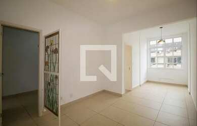 Imagem: O apartamento possui 2 Dormitórios, 1 Banheiro, 75m² de Área