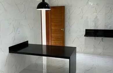 Imagem: A casa em condomínio possui 3 Dormitórios, 3 Banheiros, 2