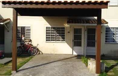 Imagem: A casa em condomínio possui 2 Dormitórios, 2 Banheiros, 1