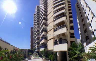 Imagem: O apartamento possui 4 Dormitórios, 5 Banheiros, 2 Vagas na