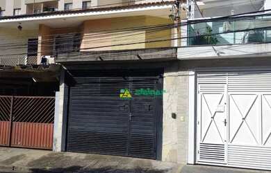 Imagem: A casa possui 2 Dormitórios, 2 Banheiros, 1 Vaga na garagem