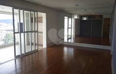 Imagem 1: family santana. Piscina, Churrasqueira, 110m² de Áreae2 Vagas na garagem