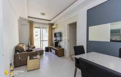 Imagem: O apartamento possui 2 Dormitórios, 2 Banheiros, 1 Vaga na