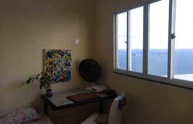 Imagem: A casa possui 1 Dormitório, 2 Banheiros, 27m² de Área e