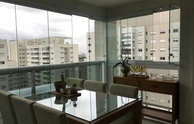 Imagem: O apartamento possui 3 Dormitórios, 1 Banheiro, 2 Vagas na