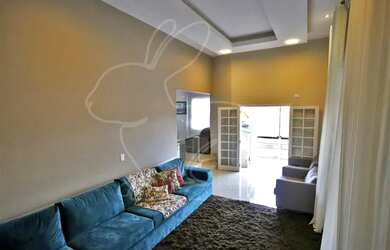 Imagem: A casa em condomínio possui 4 Dormitórios, 5 Banheiros, 4