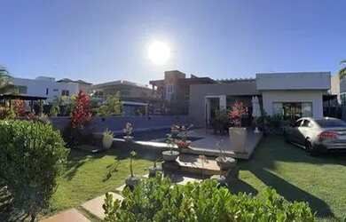 Imagem: O apartamento possui 5 Dormitórios, 5 Banheiros, 5 Vagas na