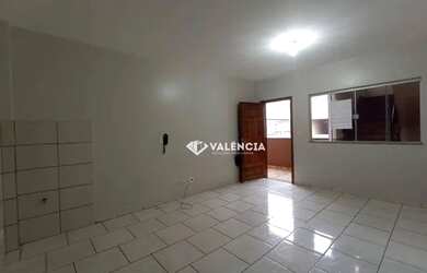 Imagem 9: Kitnet para Alugar por R$795.00 na Rua Terezina 2160 Residencial Du Portuga...