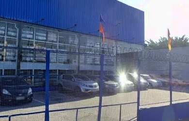 Imagem: O depósito possui 5 Vagas na garagem e 4778m² de Área e está