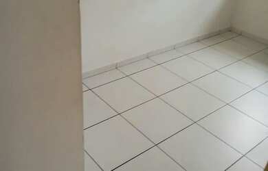 Imagem: A casa em condomínio possui 3 Dormitórios, 1 Banheiro e 1