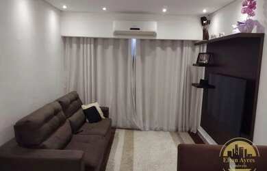 Imagem: O apartamento possui 3 Dormitórios, 1 Banheiro, 1 Vaga na garagem