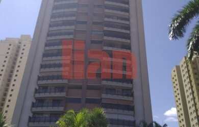 Imagem: O apartamento possui 4 Dormitórios, 5 Banheiros, 4 Vagas na