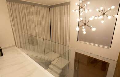 Imagem 7: Casa de condomínio para venda possui 400 metros quadrados com 4 quartos