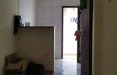 Imagem: A casa possui 2 Dormitórios, 1 Banheiro e está localizado