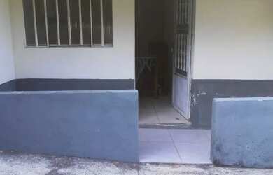 Imagem: A casa em condomínio possui 1 Dormitório, 1 Banheiro, 1 Vaga