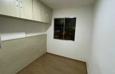 Imagem 7: SAMAMBAIA NORTE QN 402, pista do HRSAM ao lado da p. de ônibus, ótimo p morar ou locar.