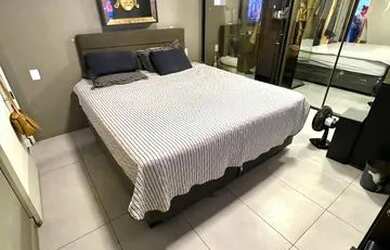 Imagem: O apartamento na cobertura possui 3 Dormitórios, 2 Banheiros