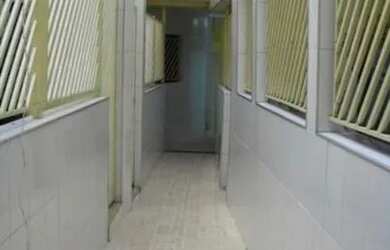 Imagem: A casa possui 1 Dormitório, 1 Banheiro, 48m² de Área e está