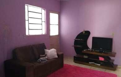 Imagem: A casa para alugar possui 3 Dormitórios e 1 Vaga na garagem