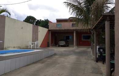 Imagem: A casa em condomínio possui 5 Dormitórios, 4 Banheiros, 5