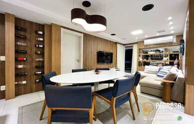 Imagem: O apartamento possui 3 Dormitórios, 2 Banheiros, 2 Vagas na