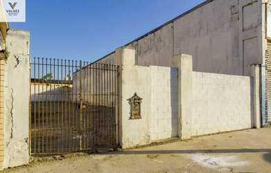 Imagem: O terreno possui 500m² de Área e está localizado em Vila