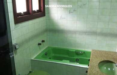 Imagem 14: Casa de Condomínio com 4 Suítes à Venda em Arujazinho I, 600 m²