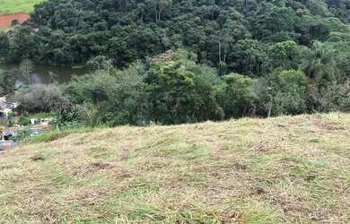 Imagem: O terreno possui 500m² de Área e está localizado em Cidade