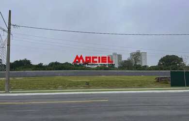 Imagem: O terreno possui 825m² de Área e está localizado em Urbanova