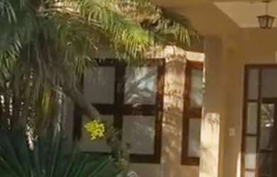 Imagem: A casa em condomínio possui 3 Dormitórios, 3 Banheiros, 2