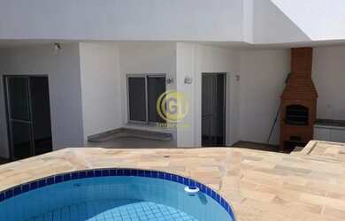 Imagem: O apartamento na cobertura possui 3 Dormitórios, 2 Banheiros