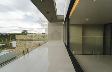 Imagem 7: LINDA CASA EM CONDOMÍNIO FECHADO NA ZONA SUL DE UBERLÂNDIA