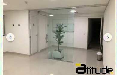 Imagem: O depósito possui 1 Vaga na garagem, 37m² de Área e está