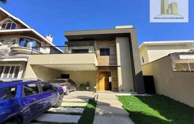 Imagem: A casa em condomínio possui 3 Dormitórios, 5 Banheiros, 4