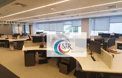 Imagem: O depósito possui 5 Vagas na garagem, 1.152m² de Área e