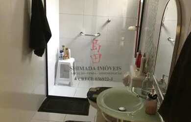 Imagem: A casa possui 4 Dormitórios, 3 Banheiros, 4 Vagas na garagem