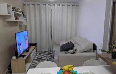 Imagem: O apartamento possui 2 Dormitórios, 1 Banheiro, 1 Vaga na garagem